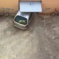 Oma gaat boodschappen doen