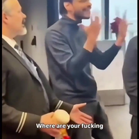 You bloody in een nieuw jasje